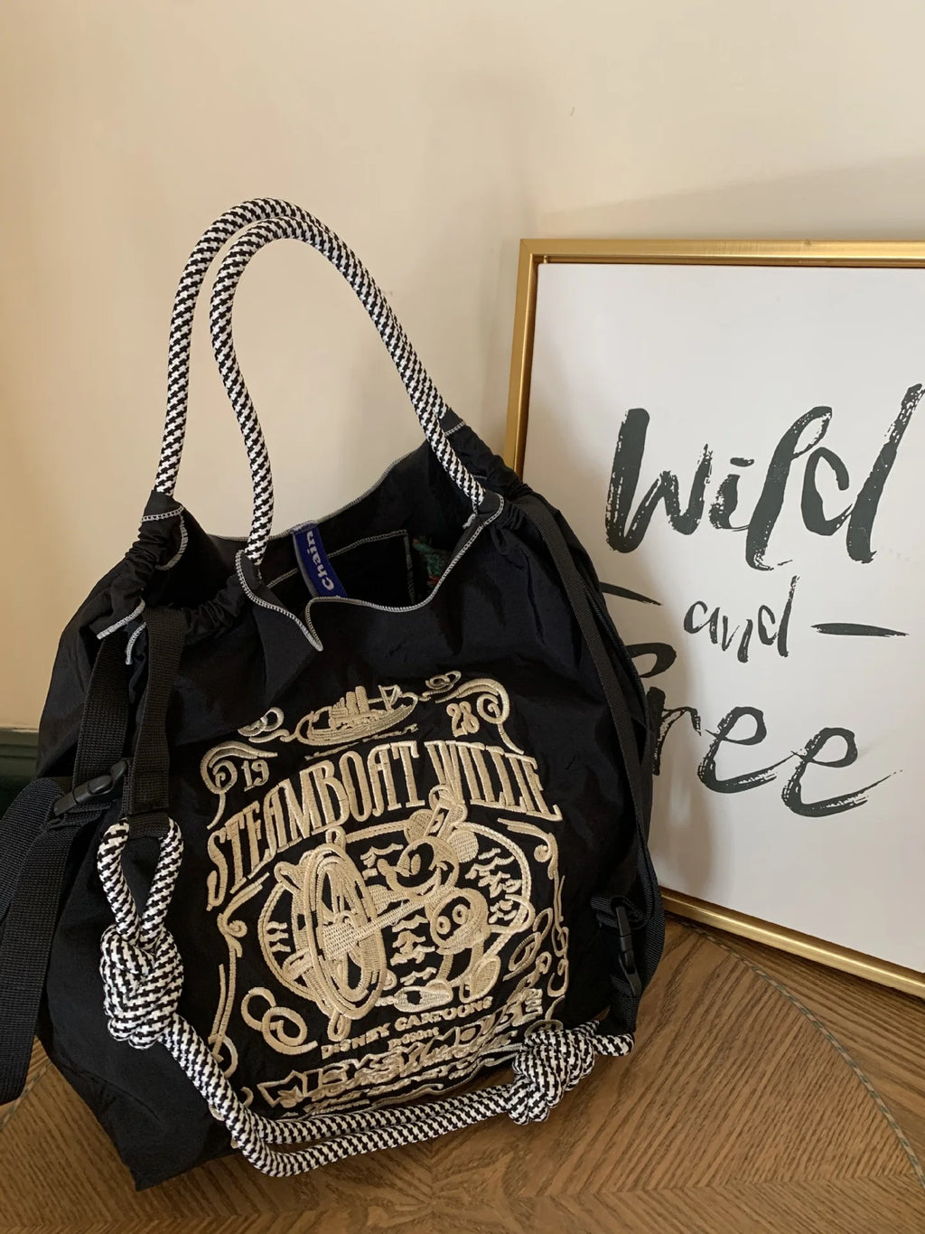 Clip-On Earbuds Open Ear Headphones Wireless Bluetooth Ear Buds -in Microphone, Lightweight Comfort, Stable Fit Earphones for Ru